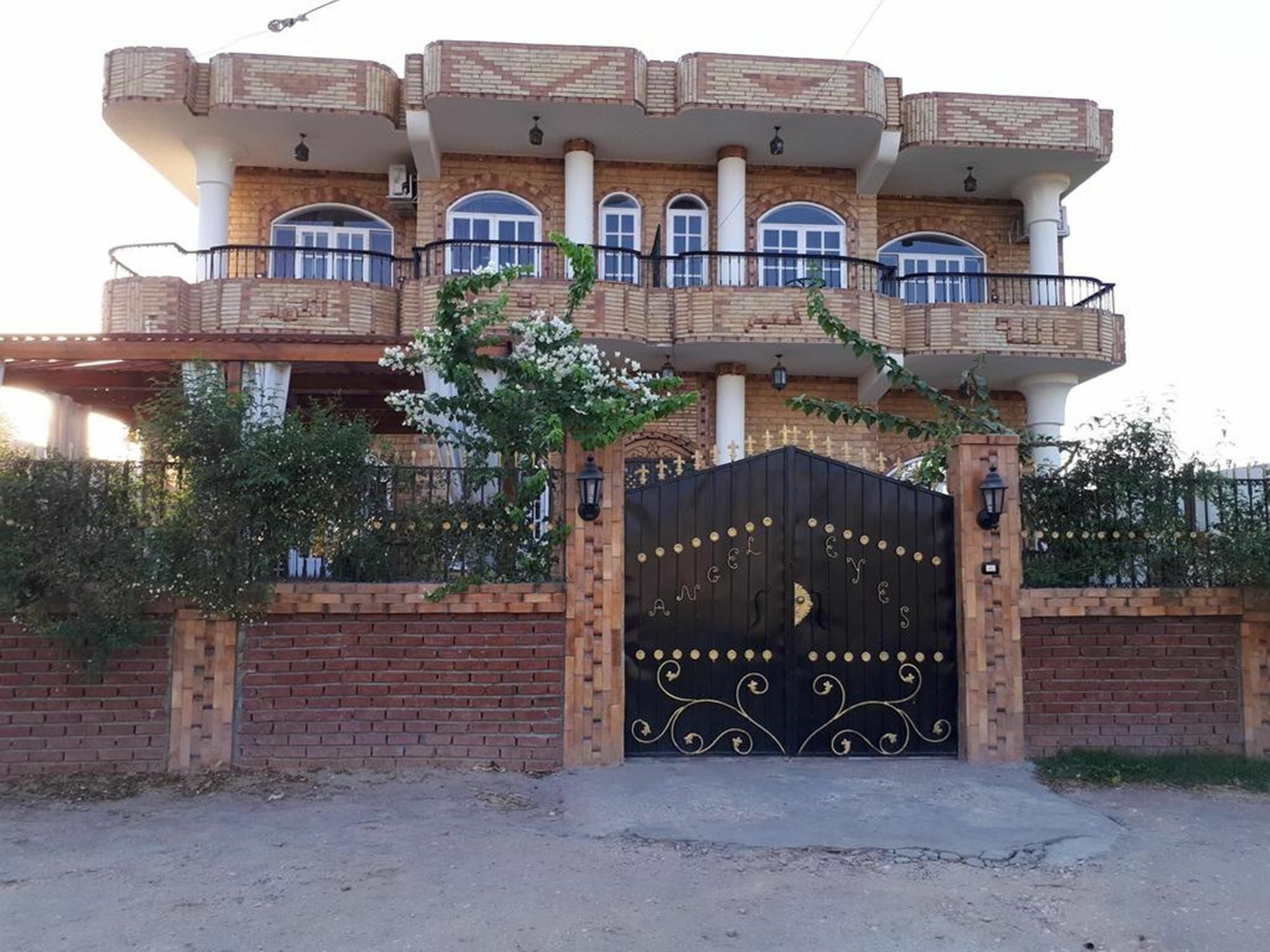 Angel Eyes House Apartment Luxor Exterior photo