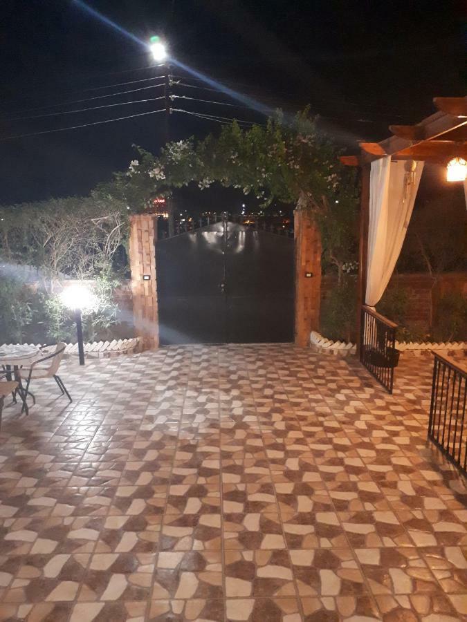 Angel Eyes House Apartment Luxor Exterior photo