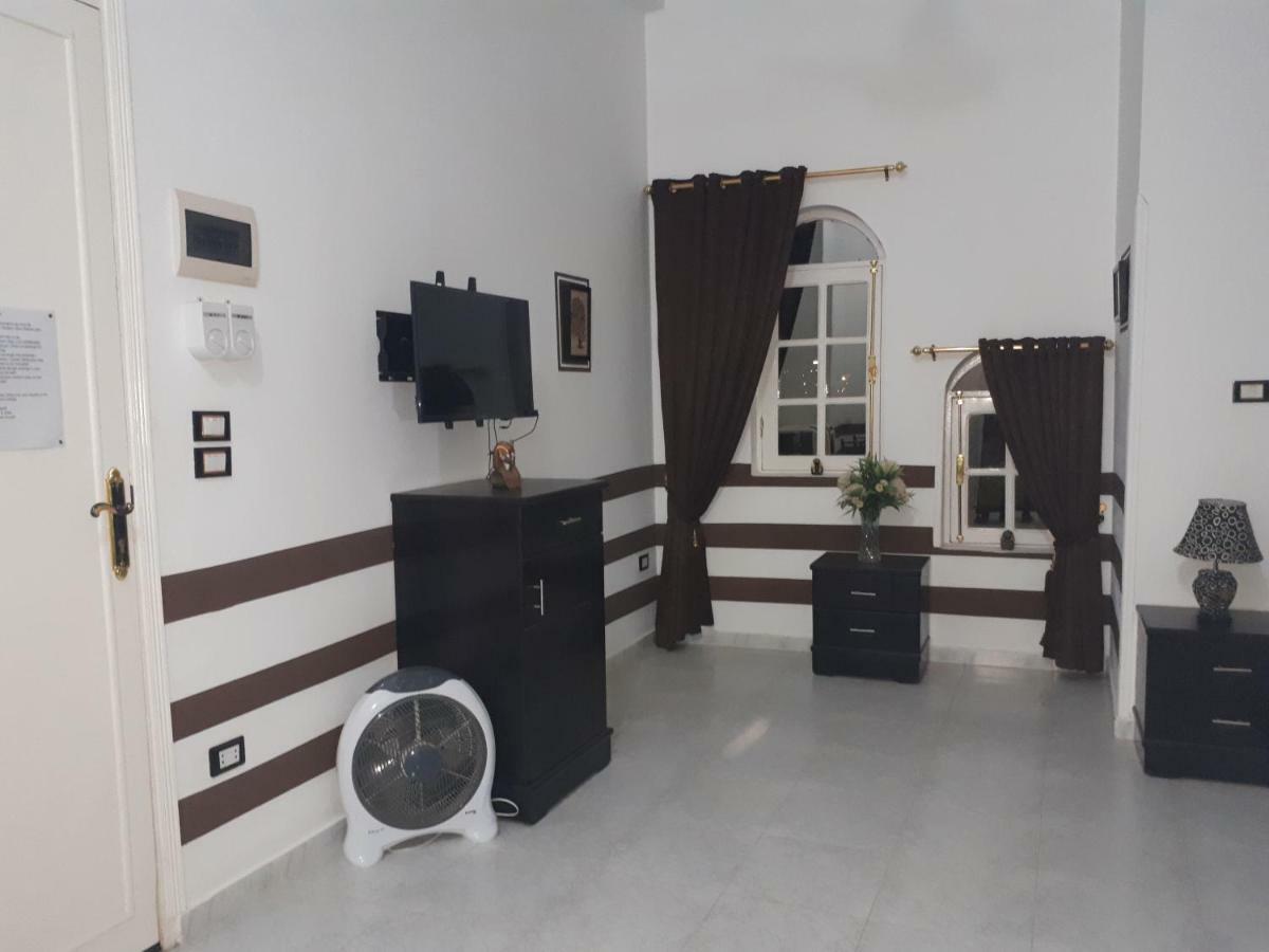 Angel Eyes House Apartment Luxor Exterior photo